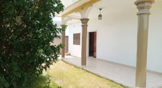 Appartement 3 Chambres à louer Togbin Daho