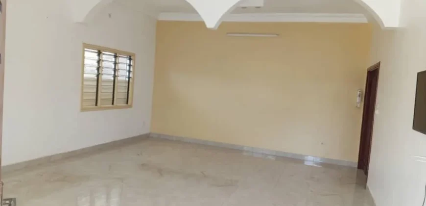 Appartement 3 Chambres à louer Togbin Daho