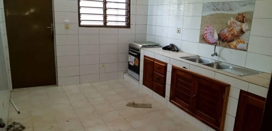 Appartement 3 Chambres à louer Togbin Daho