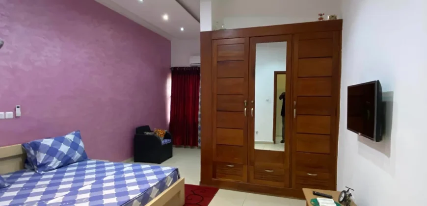 Luxueuse villa meublée de 4 chambres à Calavi Tankpè