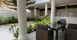 Luxueuse villa meublée de 4 chambres à Calavi Tankpè