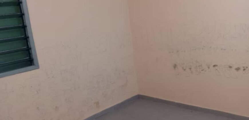 Deux chambres salon sanitaire entrée personnelle a tankpè